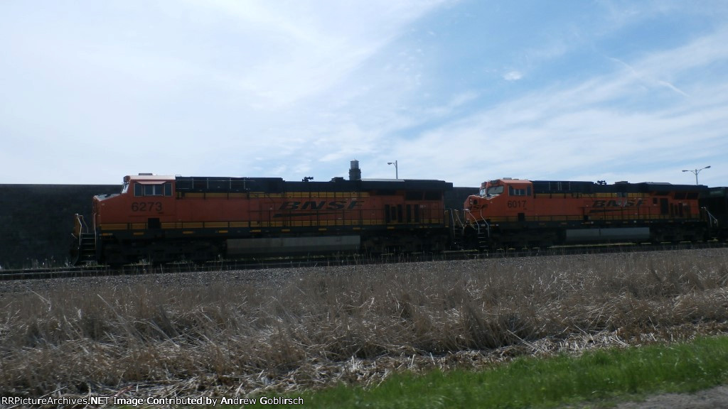 BNSF 6273 + 6017